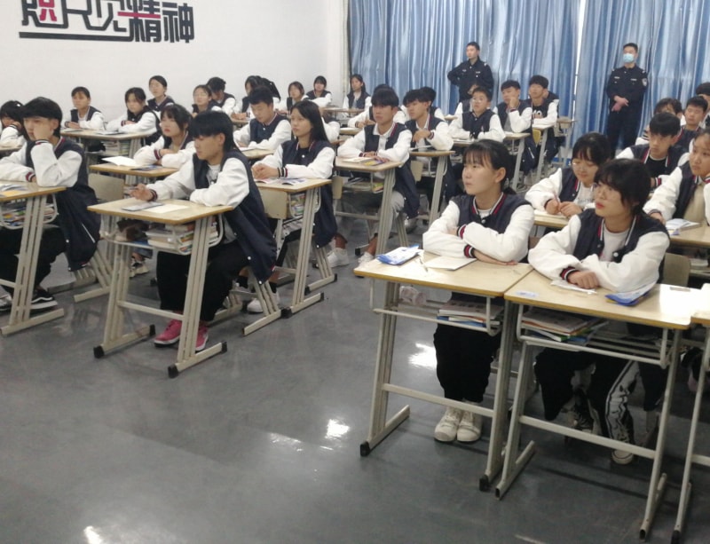 3333d43f957762c9867474982