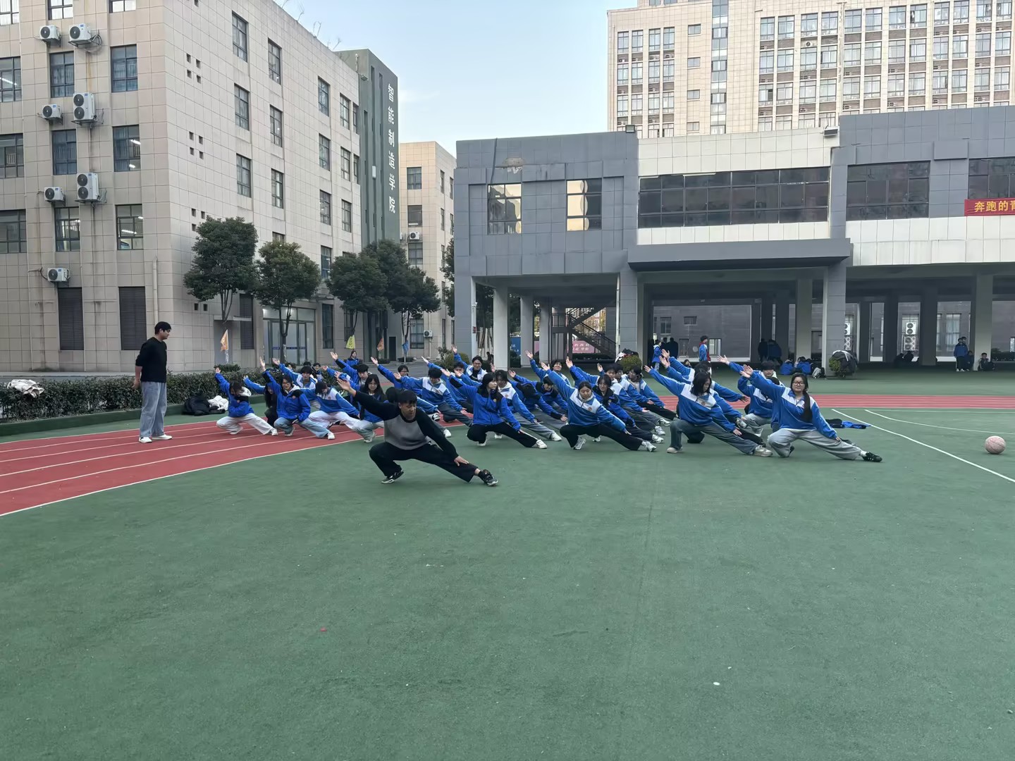 38f8ef6060305b4cd0944016d062e5af_compress